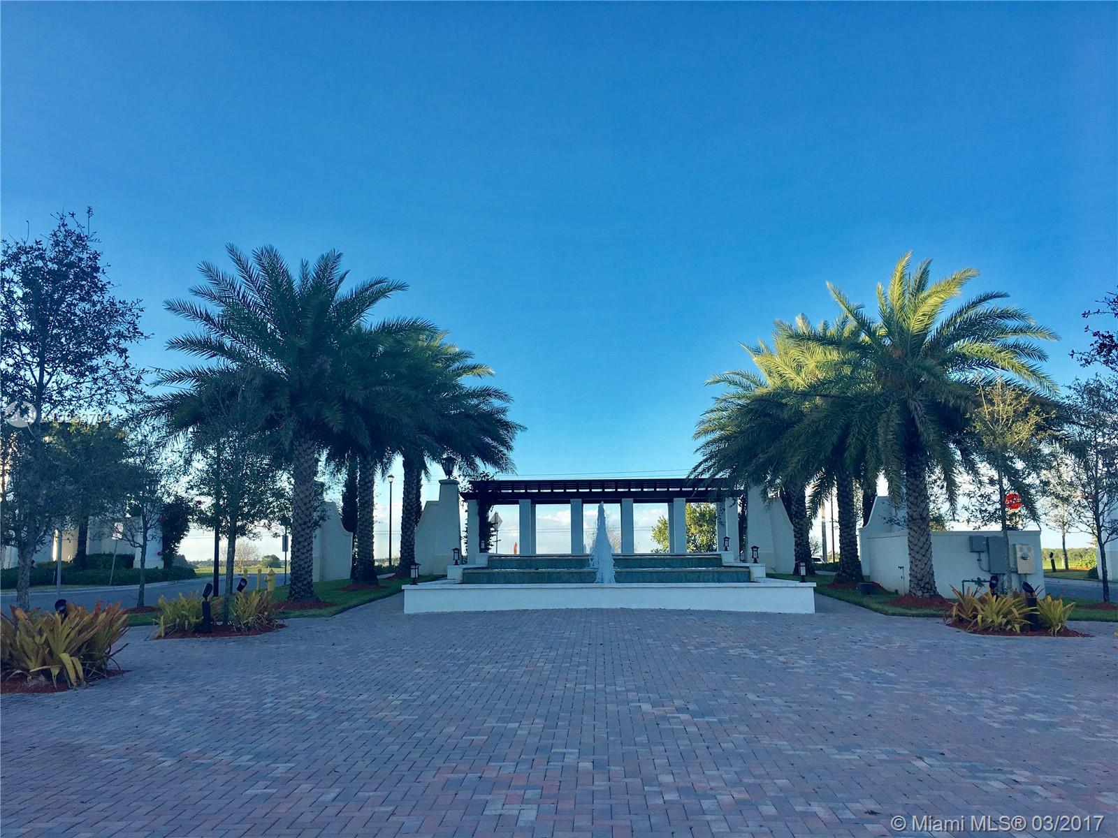 KENDALL COMMONS RESIDENTI - Residential Lease