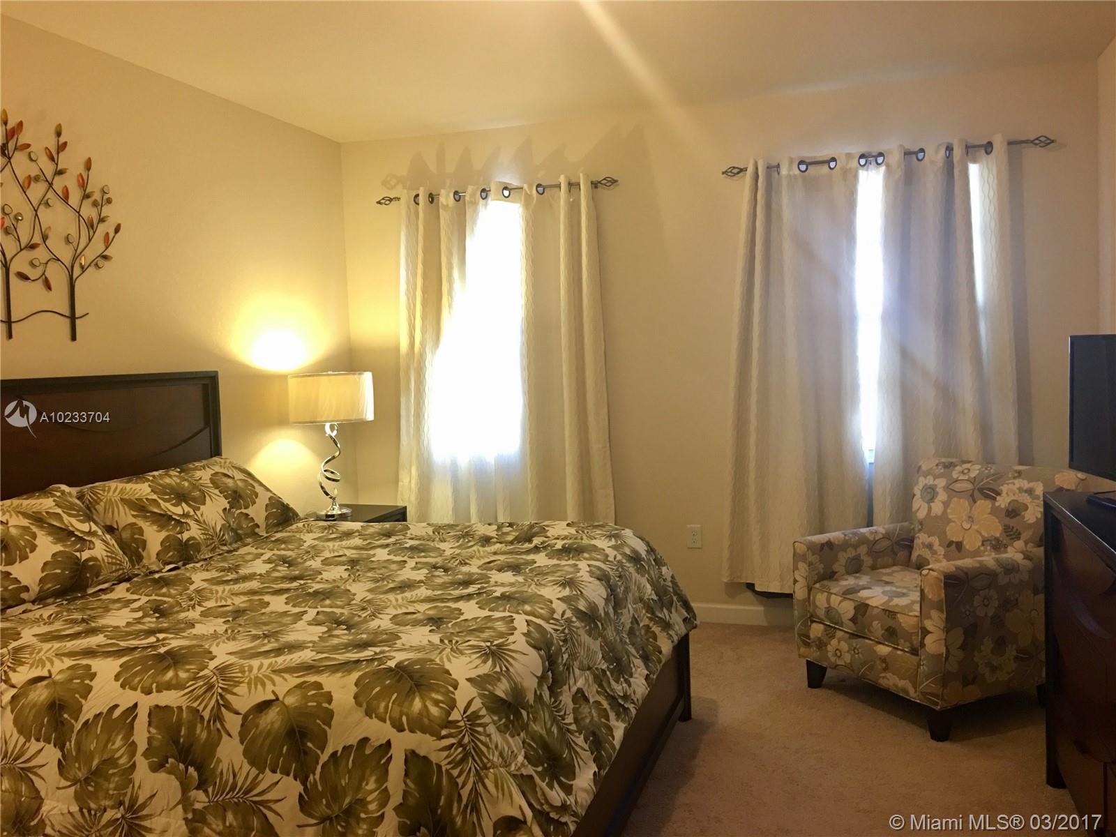 KENDALL COMMONS RESIDENTI - Residential Lease