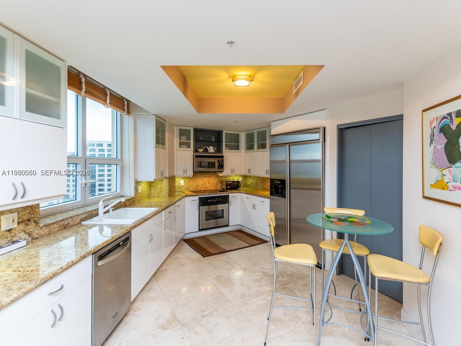 THREE TEQUESTA POINT COND - Residential