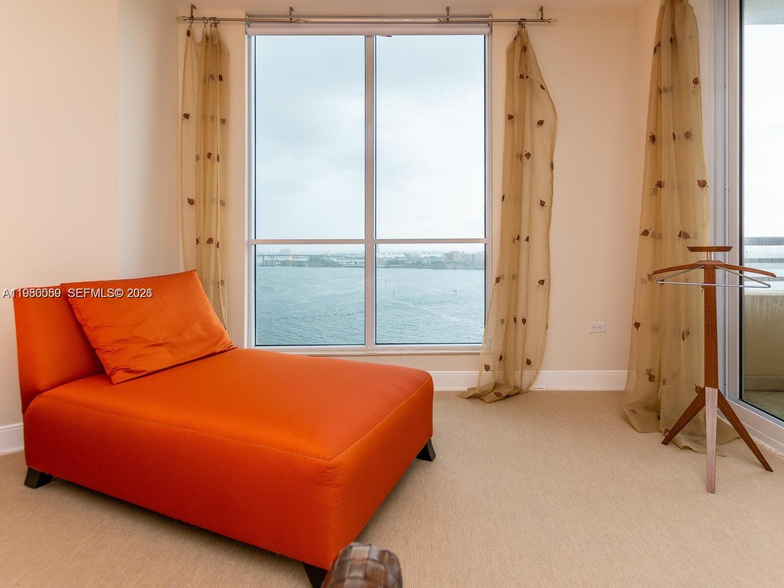 THREE TEQUESTA POINT COND - Residential