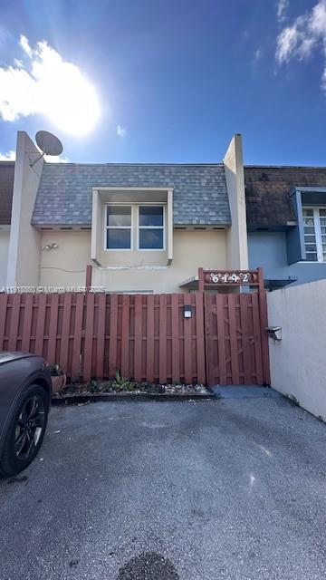 HIGHLANDS OF TAM O SHANTE - Residential Lease