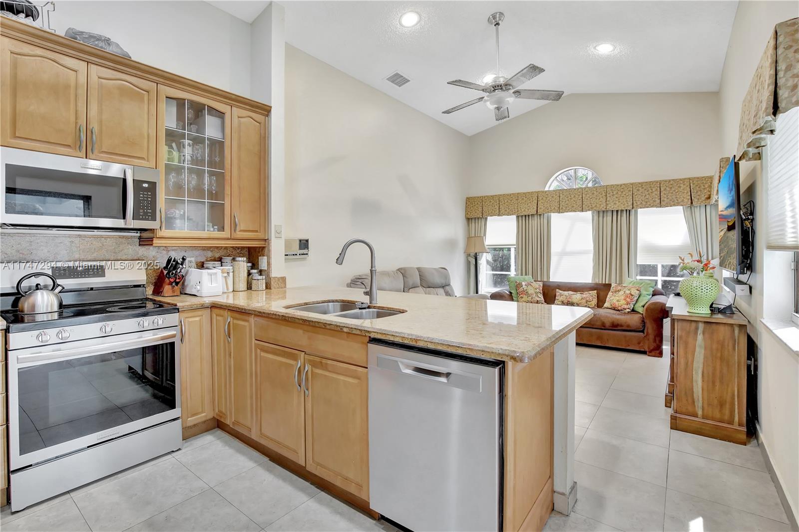 15260 Wilshire Ct