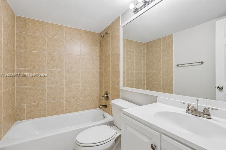 LAKE COLONY PH 1 - Residential