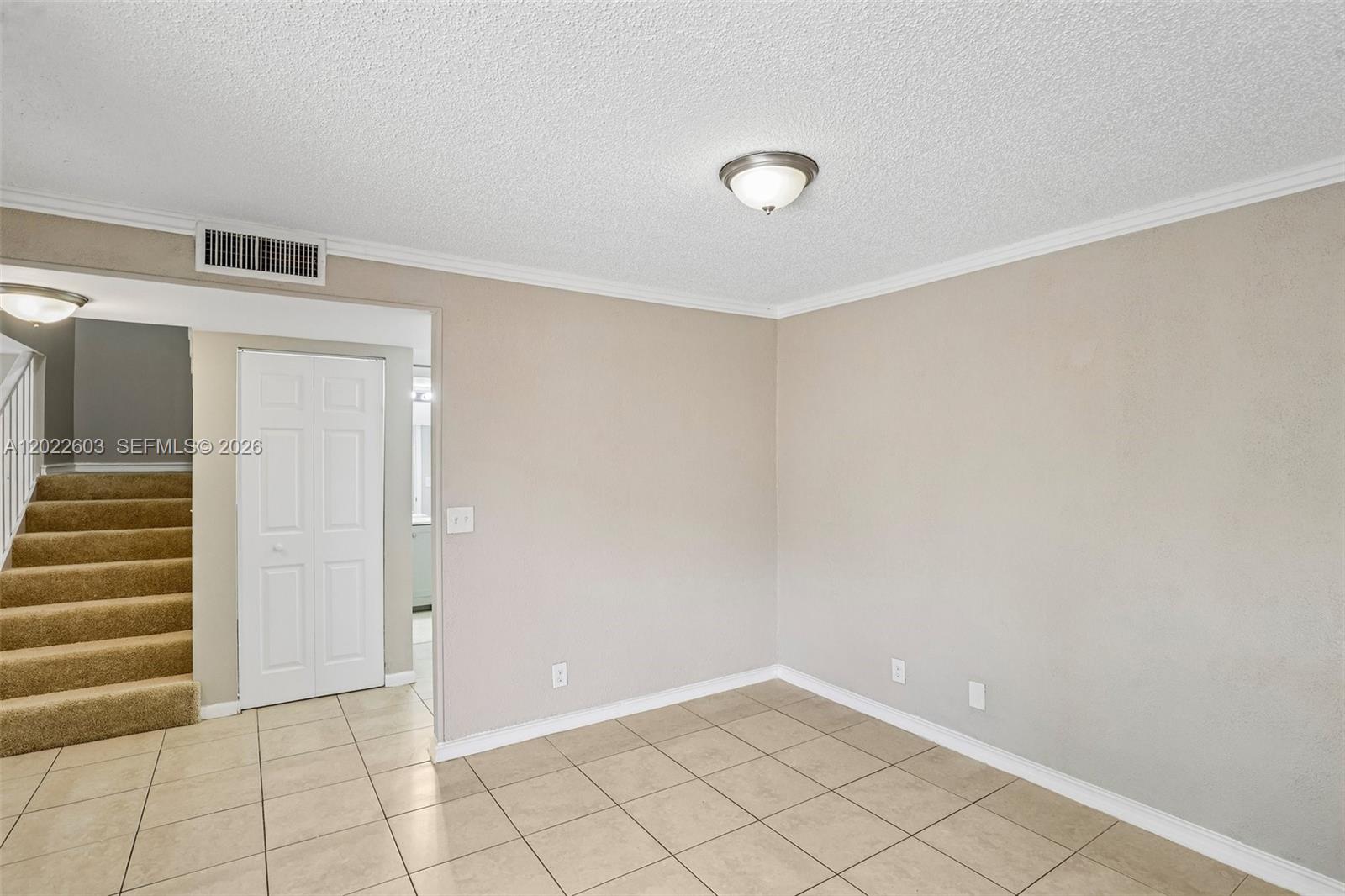 LAKE COLONY PH 1 - Residential