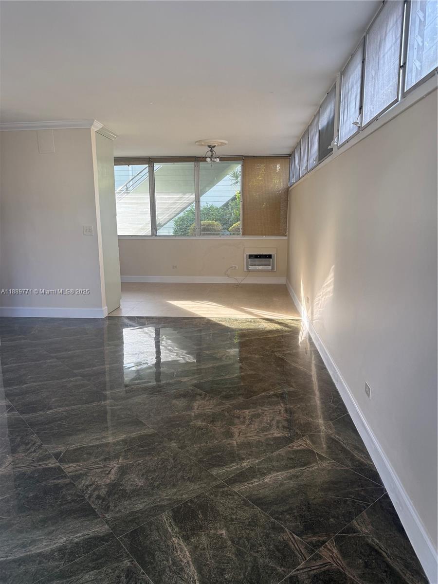 1060 CO-OP APTS INC - Residential Lease