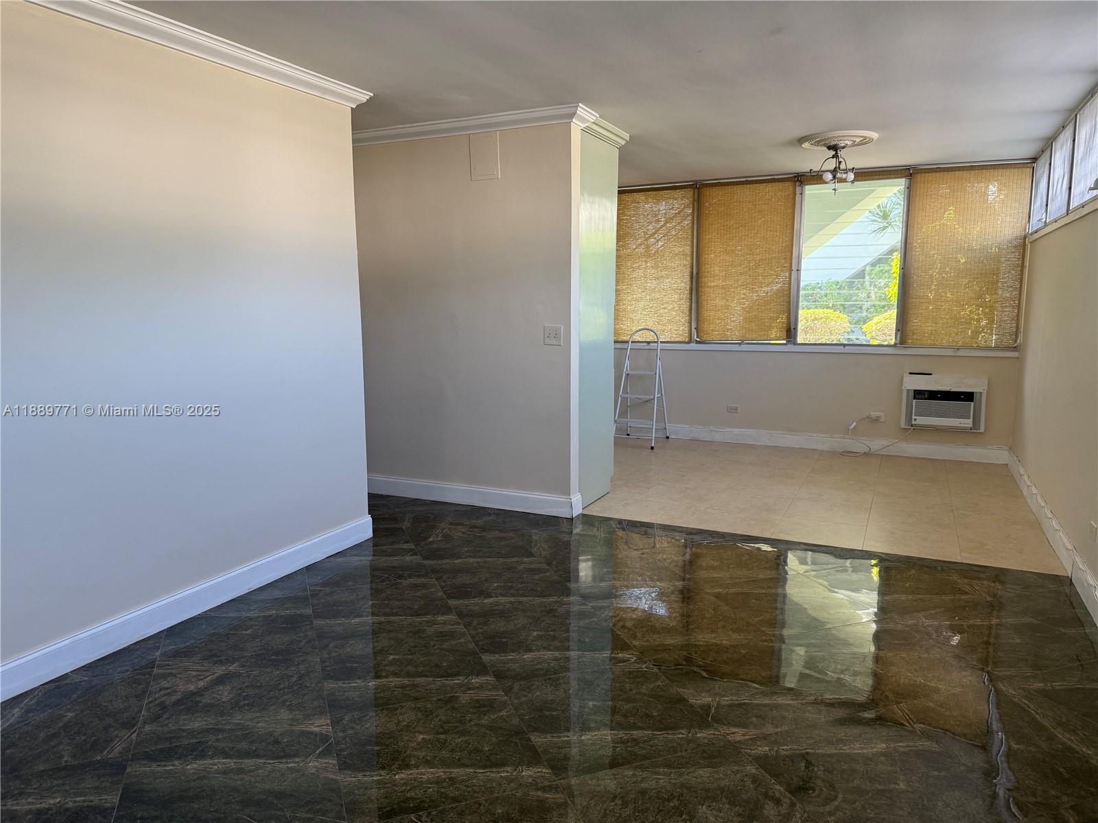 1060 CO-OP APTS INC - Residential Lease