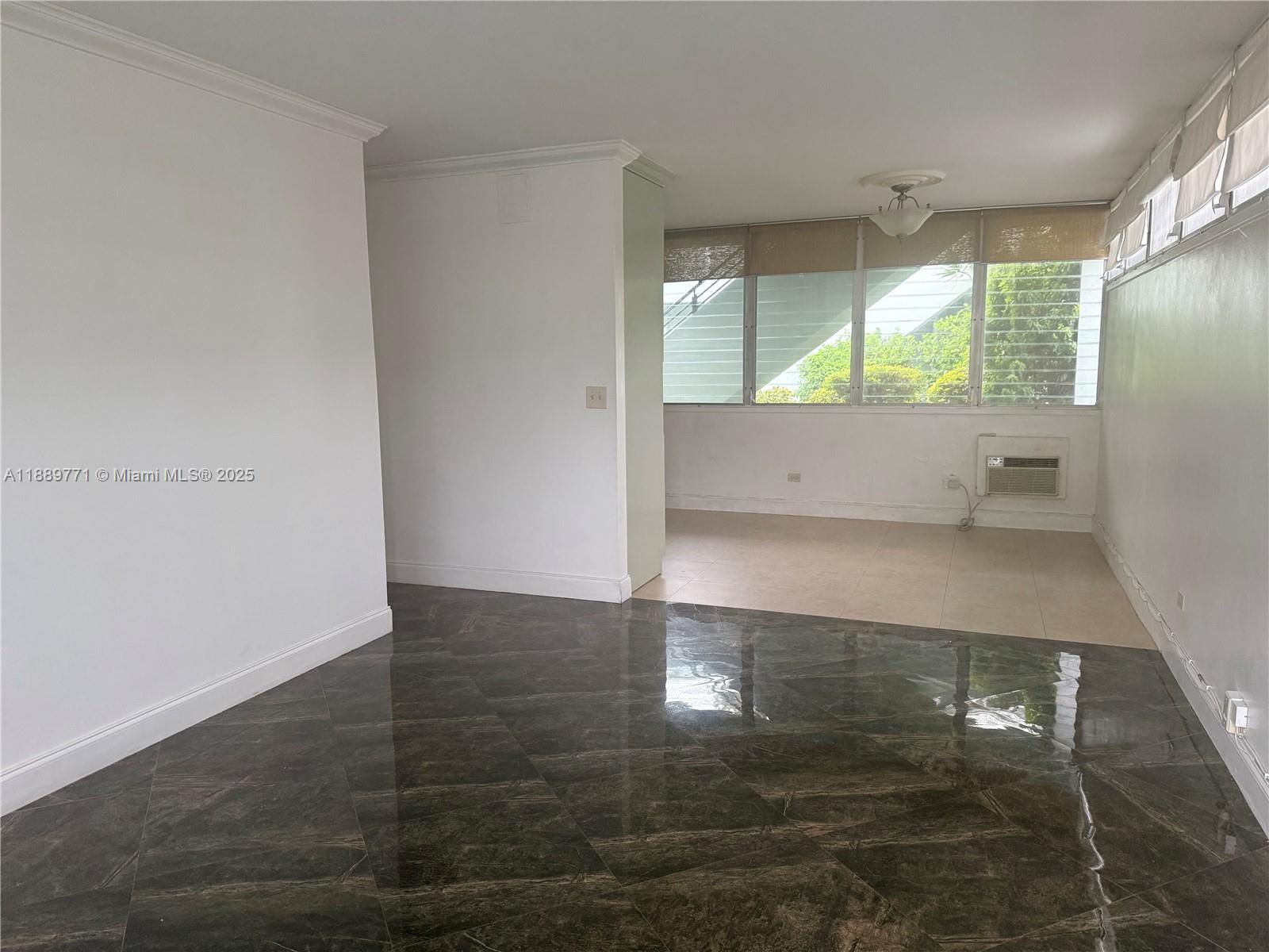 1060 CO-OP APTS INC - Residential Lease