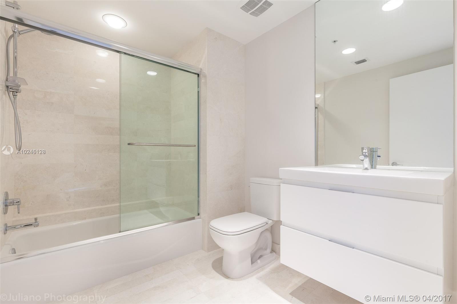 MARINA PALMS RESIDENCES N - Residential Lease