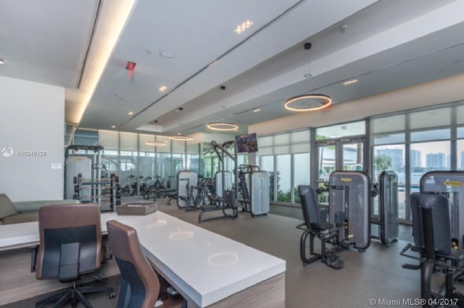 MARINA PALMS RESIDENCES N - Residential Lease