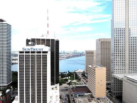 151 SE 1st St 3301 Miami FL 33131