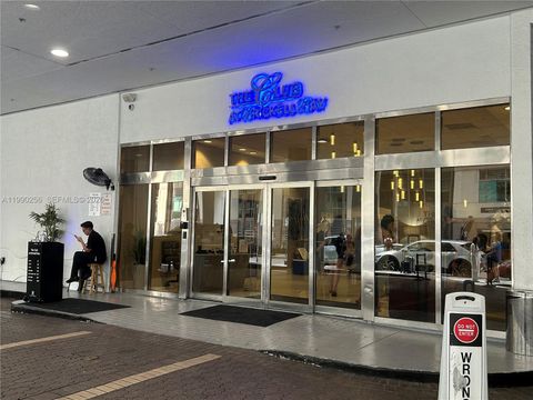 1200 Brickell Bay Dr 3610 Miami FL 33131