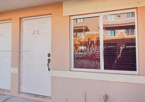 Photo of 37 W 11th St #203, Hialeah, FL 33010 (MLS # A11861322) Photo of 37 W 11th St #203, Hialeah, FL 33010 (MLS # A11861322)