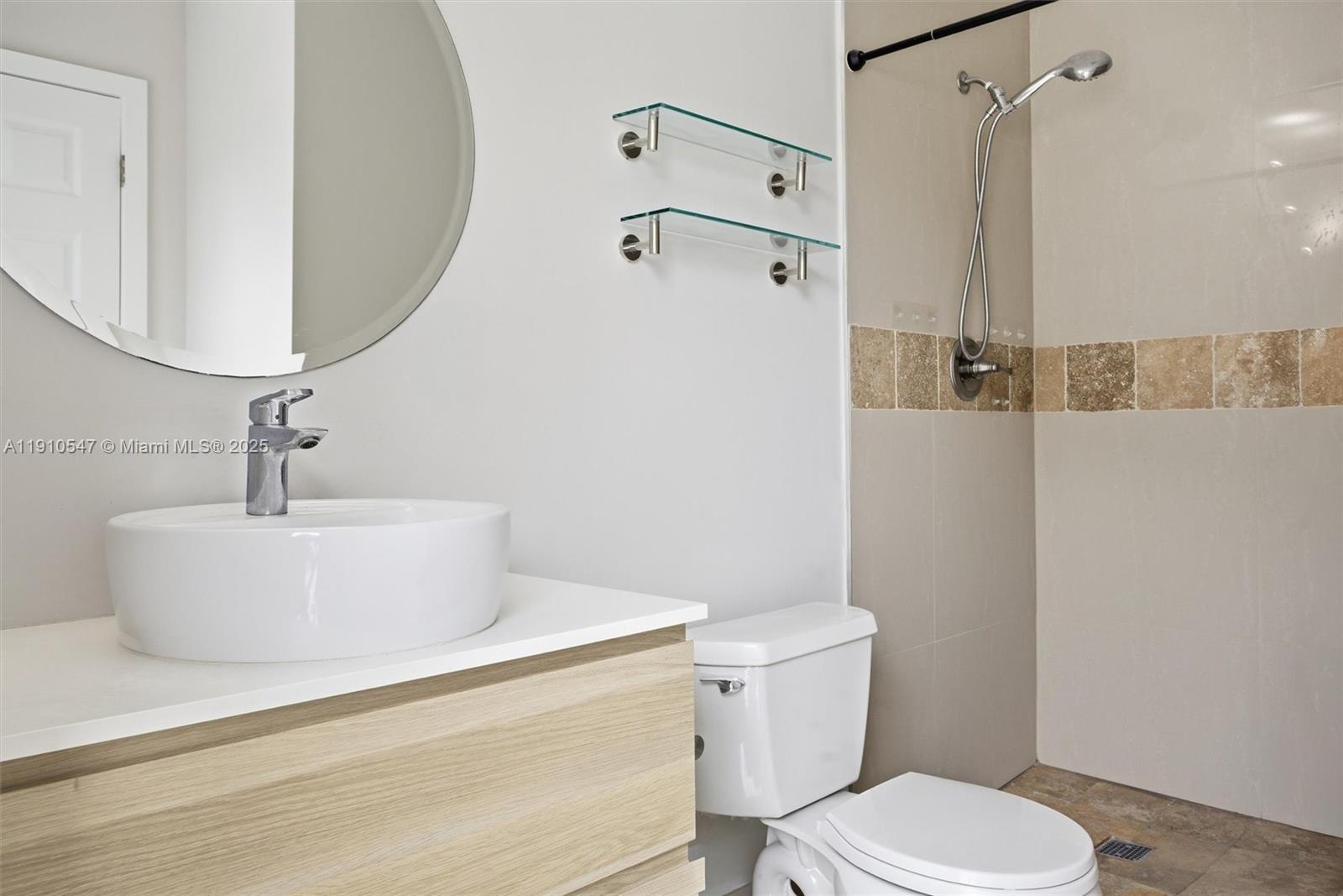 MILLER HEIGHTS SEC 5 - Residential Lease