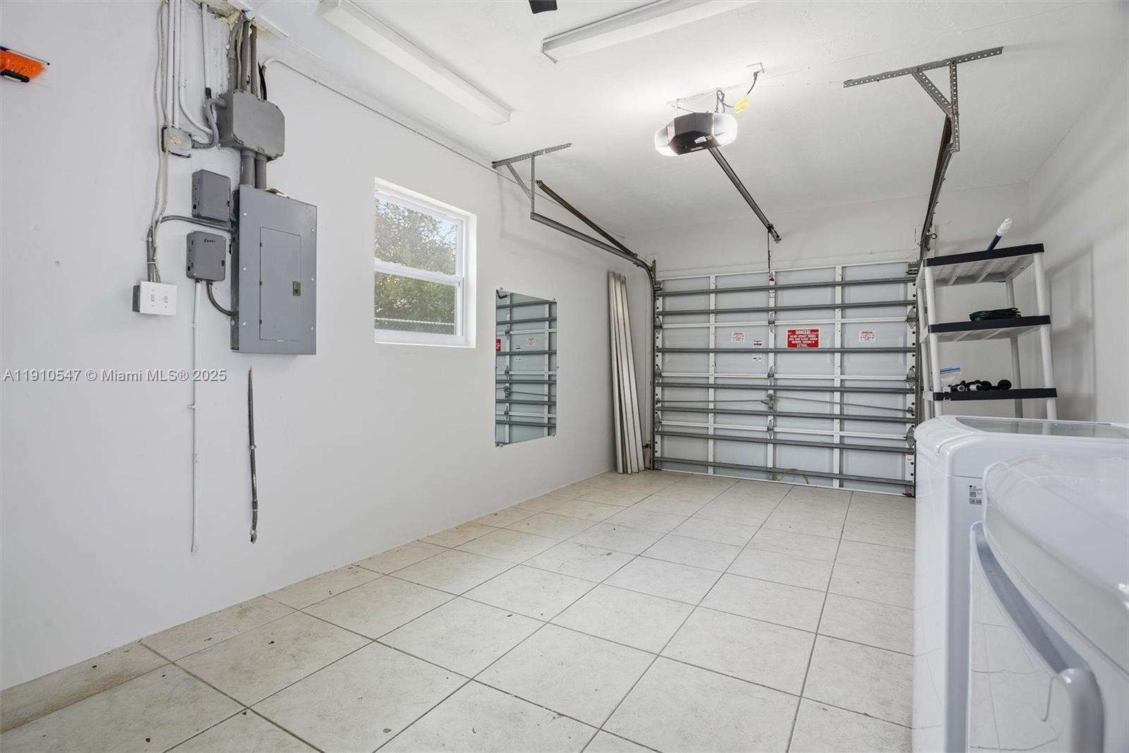 MILLER HEIGHTS SEC 5 - Residential Lease