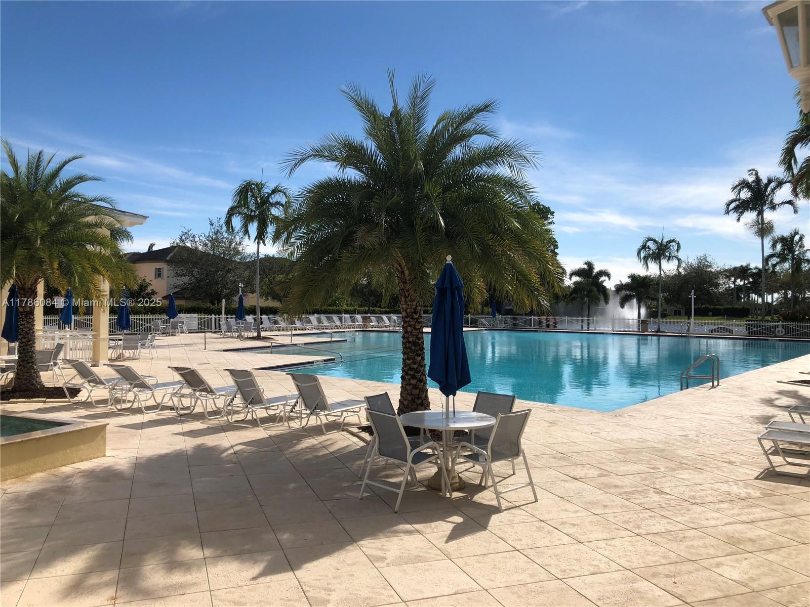 CARIBBEAN ISLES VILLAS CO - Residential