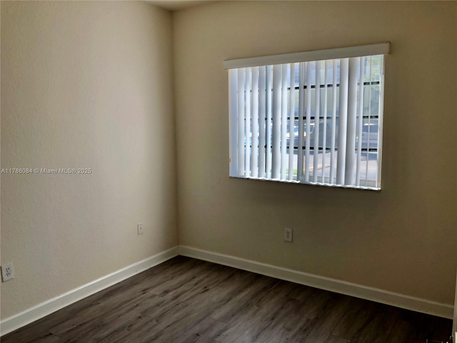 CARIBBEAN ISLES VILLAS CO - Residential