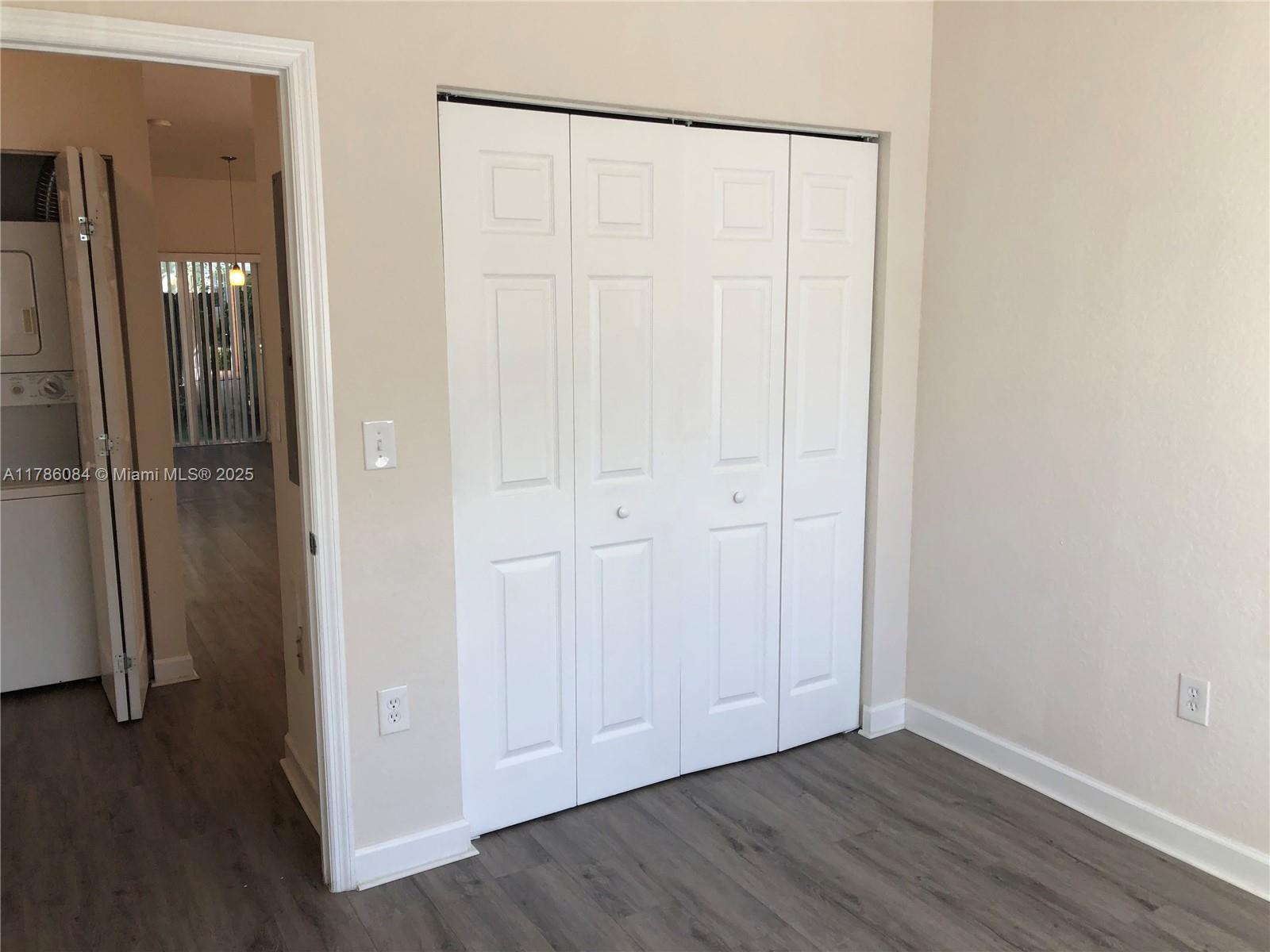 CARIBBEAN ISLES VILLAS CO - Residential