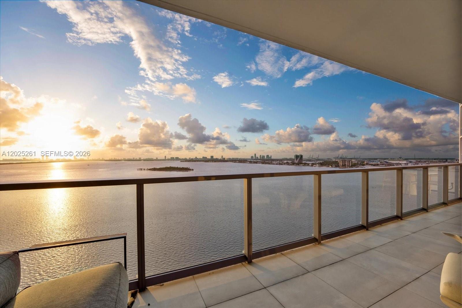 THE ELYSEE CONDO - Residential