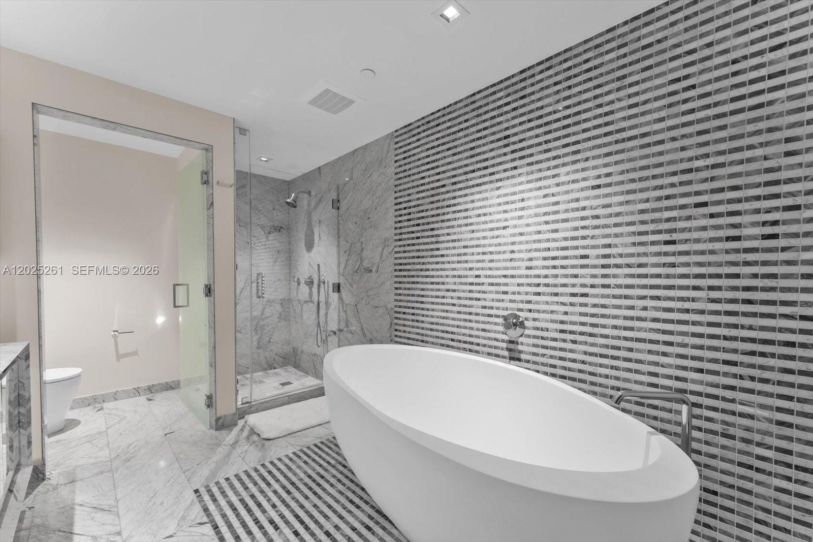 THE ELYSEE CONDO - Residential