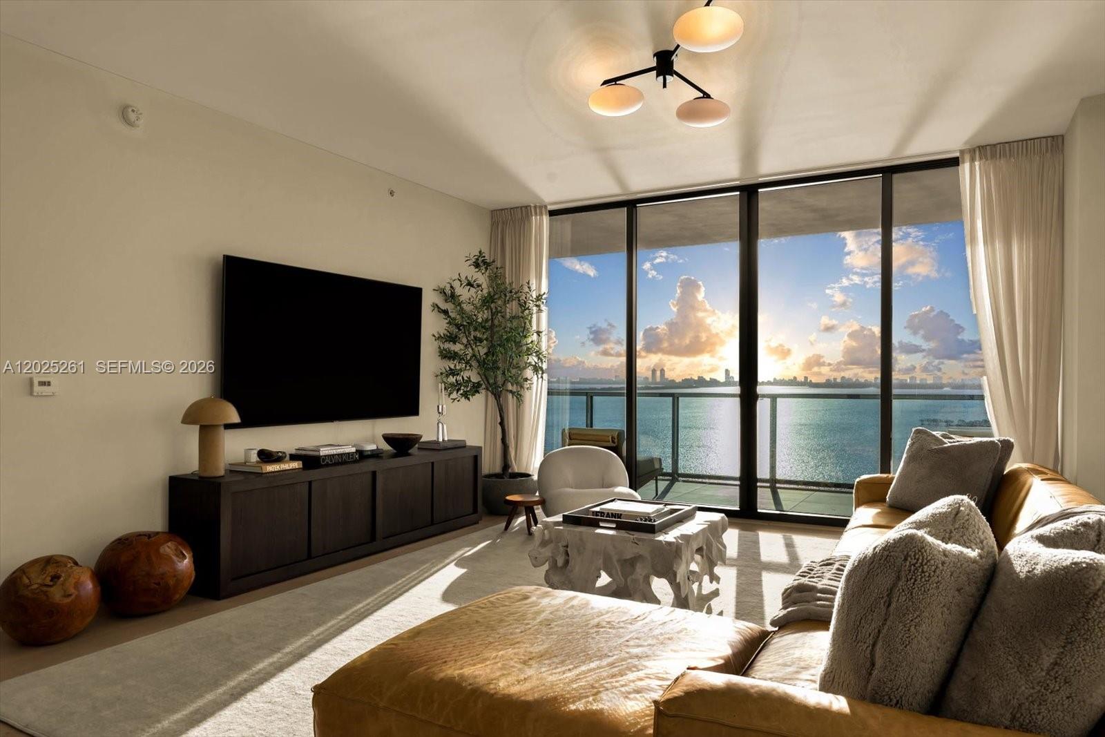 THE ELYSEE CONDO - Residential