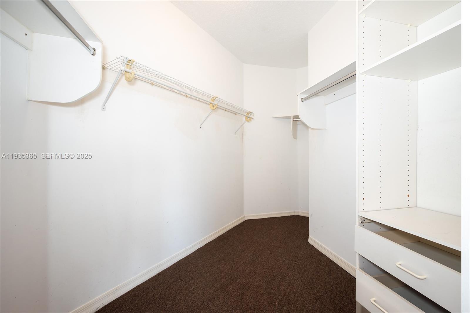 SILVER LAKES SEC 1 AMEND - Residential