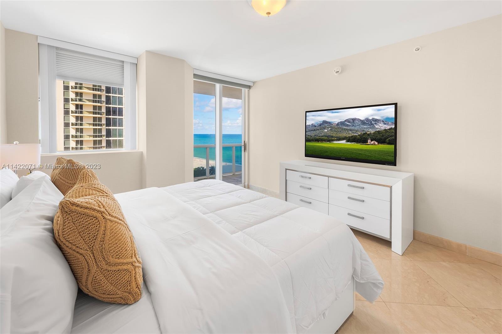 GREEN DIAMOND CONDO - Residential