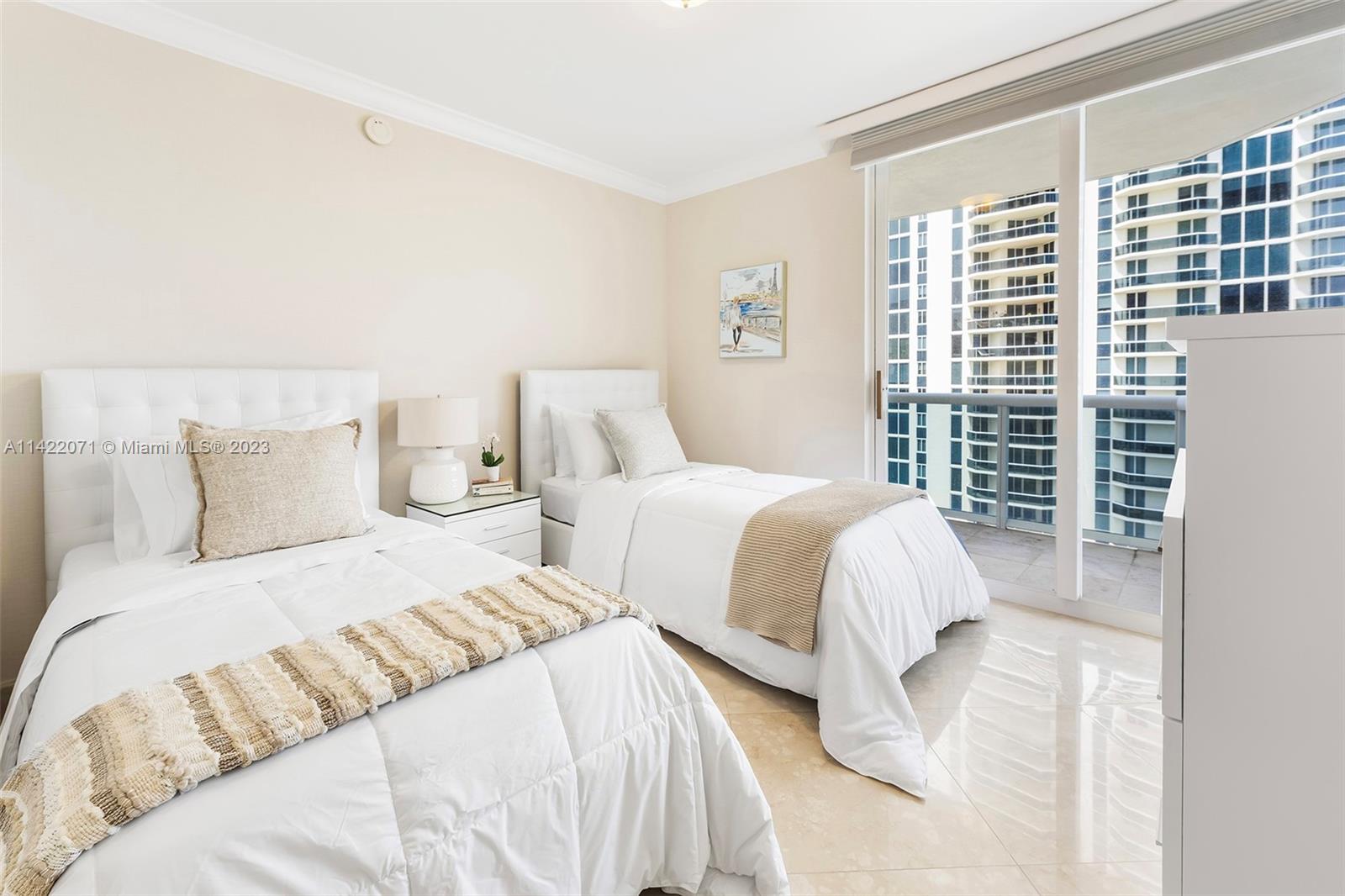 GREEN DIAMOND CONDO - Residential