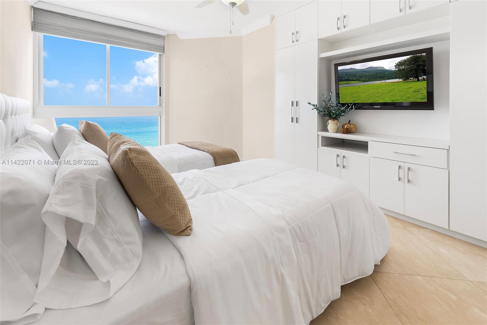 GREEN DIAMOND CONDO - Residential