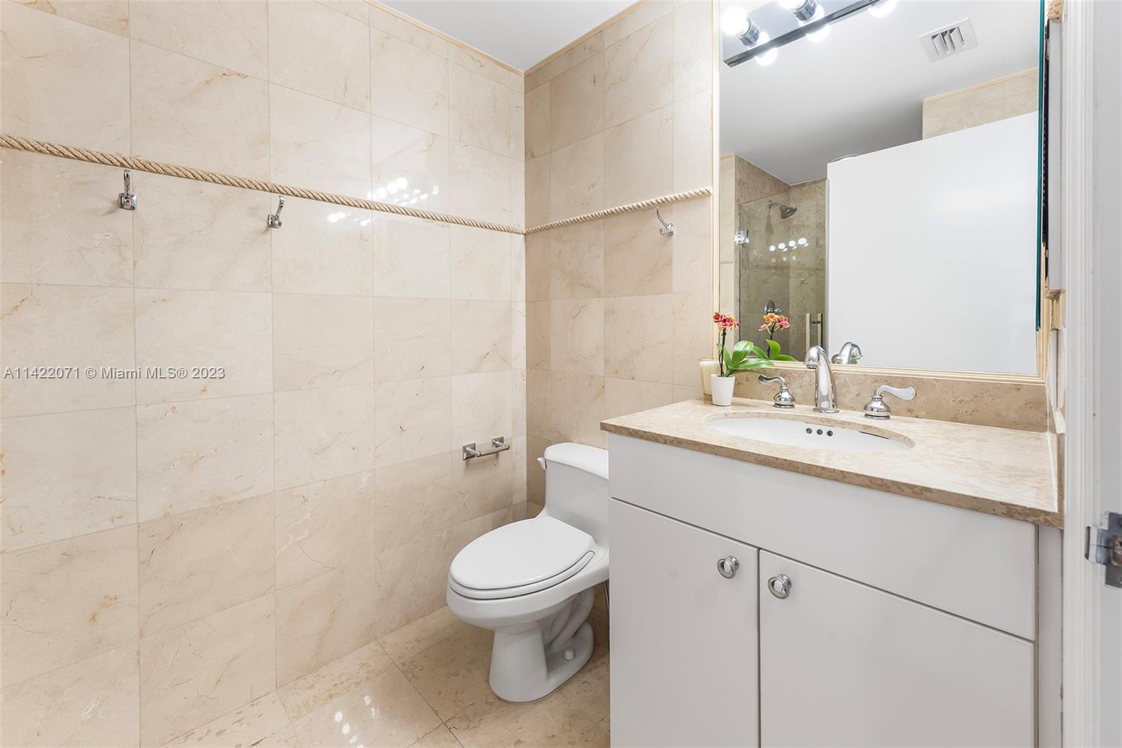 GREEN DIAMOND CONDO - Residential