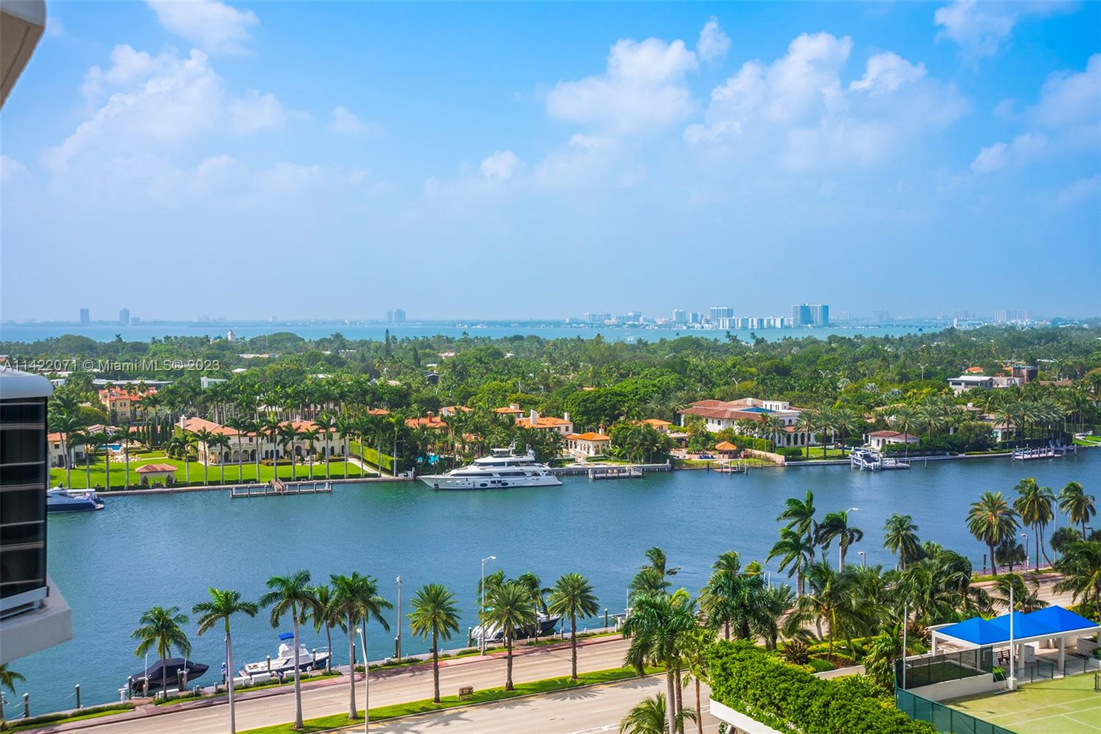 GREEN DIAMOND CONDO - Residential