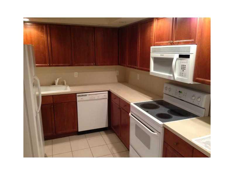 5600 CONDO - Residential Lease