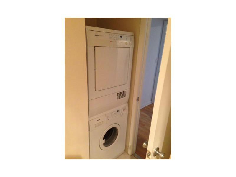 5600 CONDO - Residential Lease