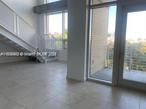 MIDBLOCK MIAMI CONDO - Residential