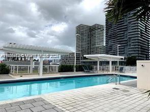 MIDBLOCK MIAMI CONDO - Residential