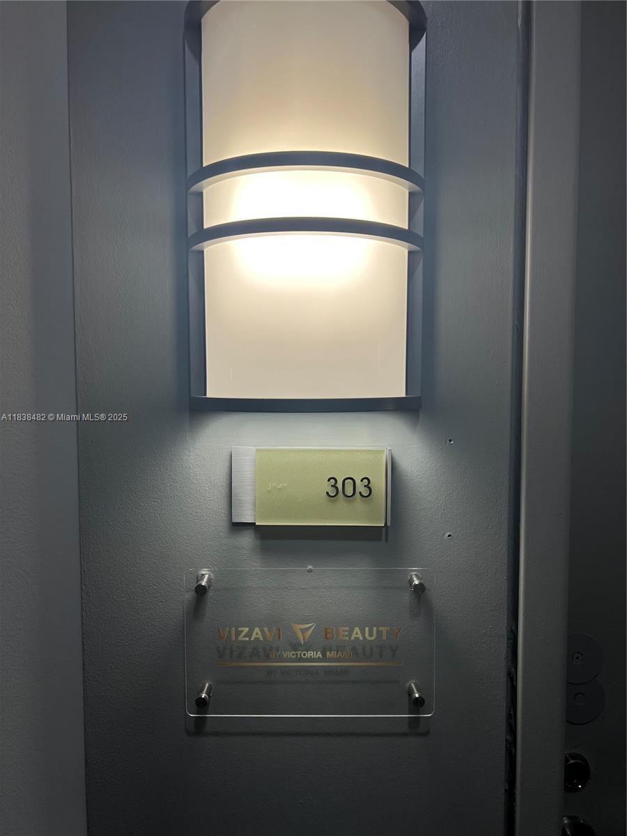 MIDBLOCK MIAMI CONDO - Residential