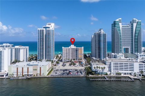 3505 S Ocean Dr 203 Hollywood FL 33019