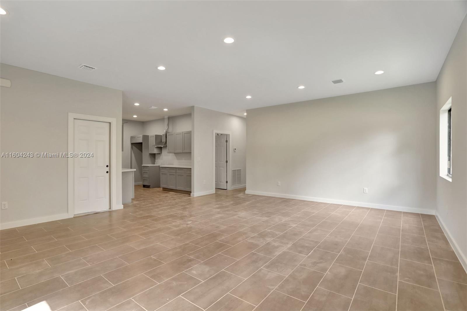 BROWARD PARK - Residential