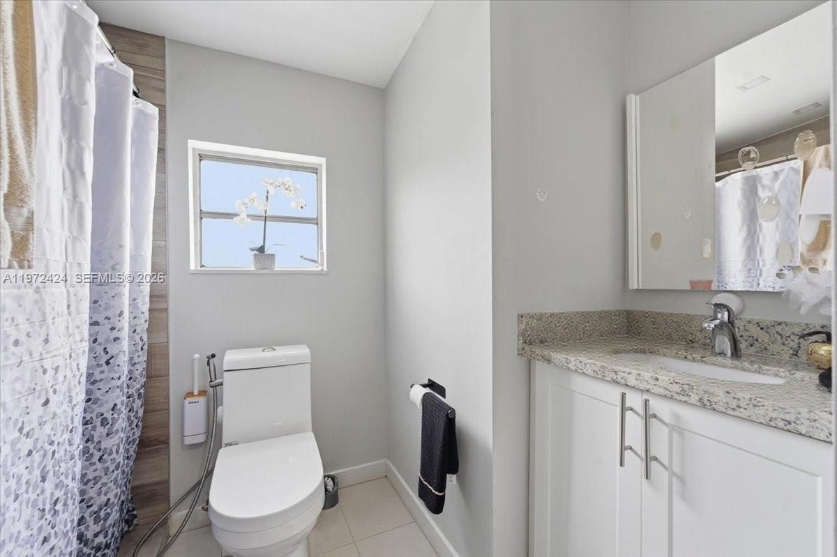 HIALEAH 13TH ADDN AMD PL - Residential