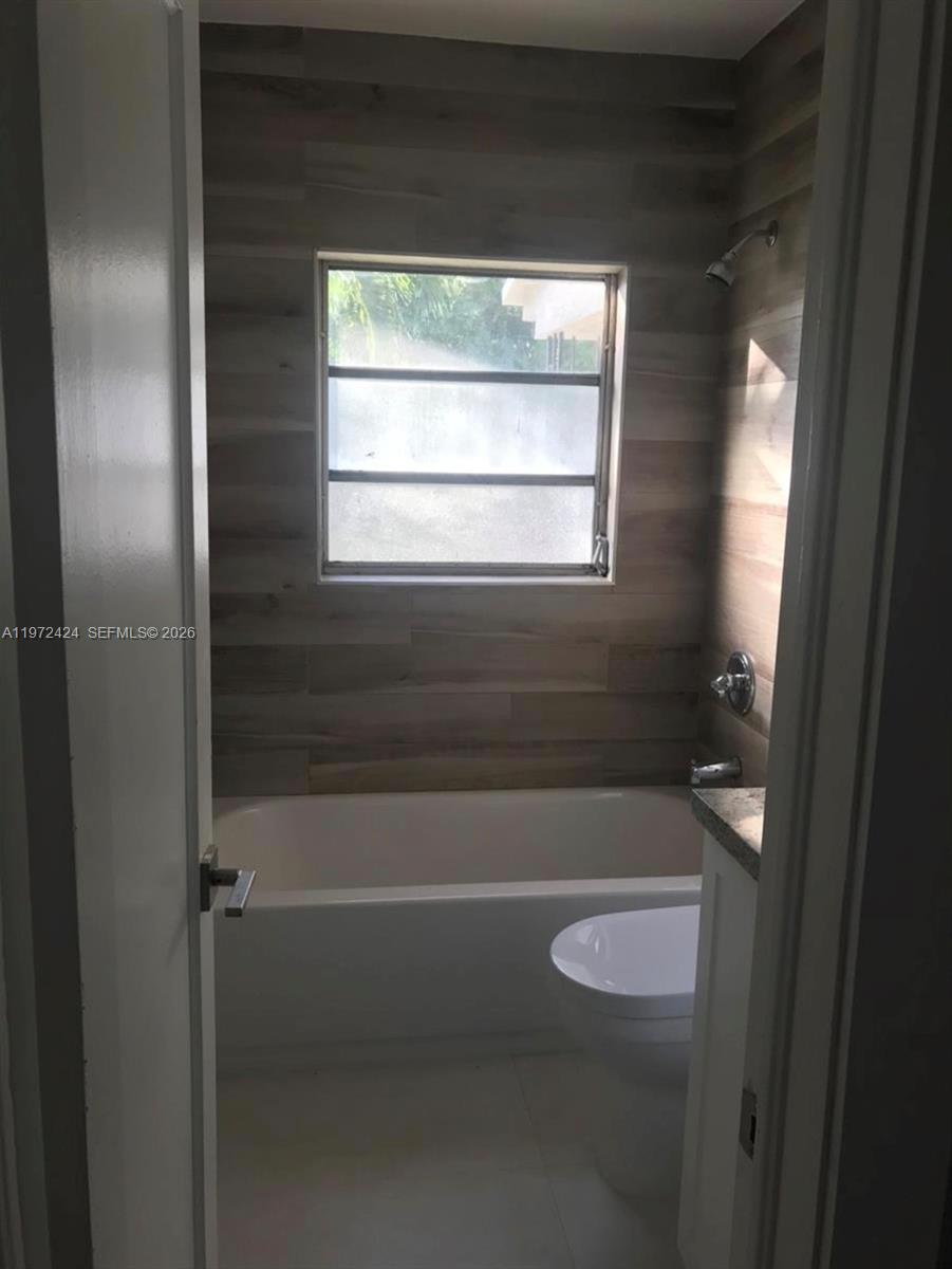 HIALEAH 13TH ADDN AMD PL - Residential