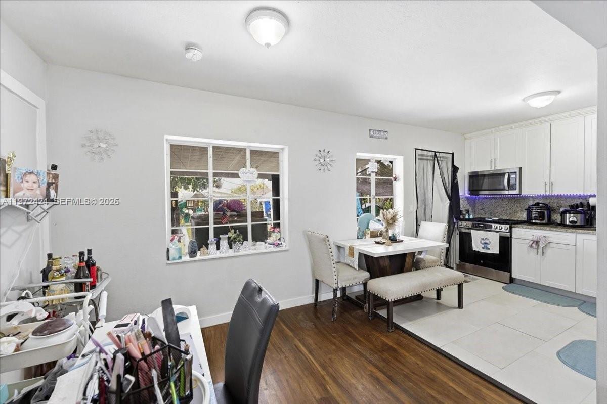 HIALEAH 13TH ADDN AMD PL - Residential