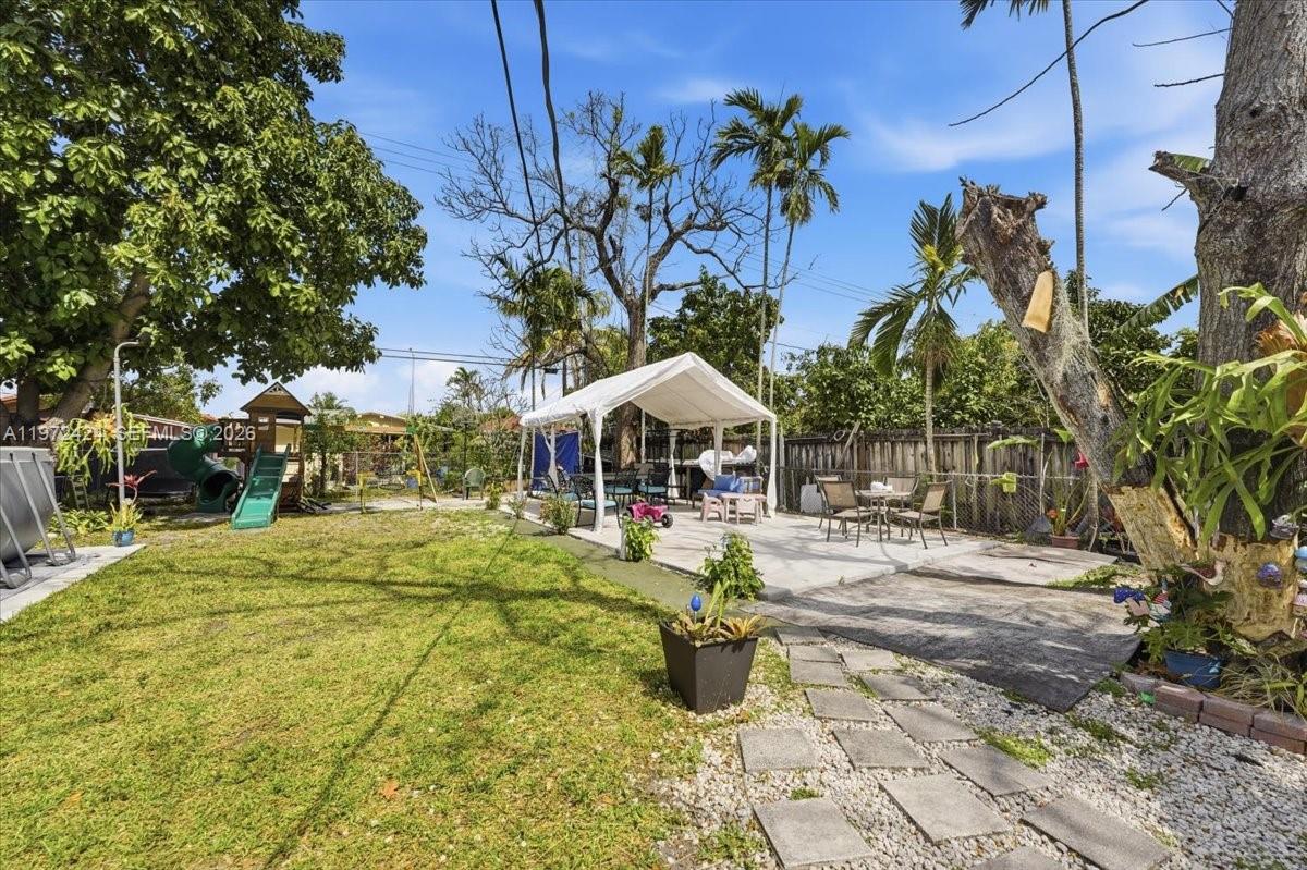 HIALEAH 13TH ADDN AMD PL - Residential