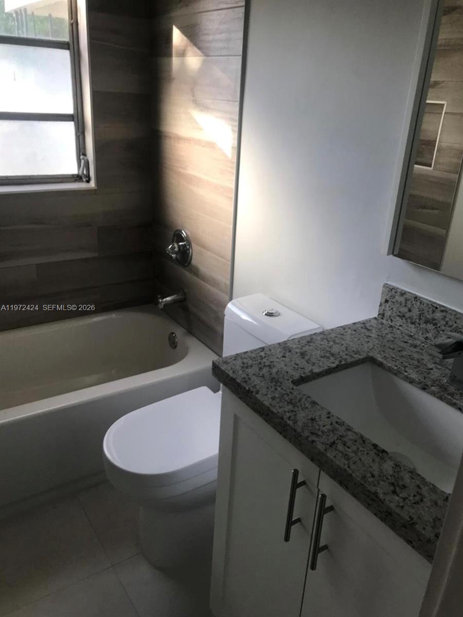 HIALEAH 13TH ADDN AMD PL - Residential