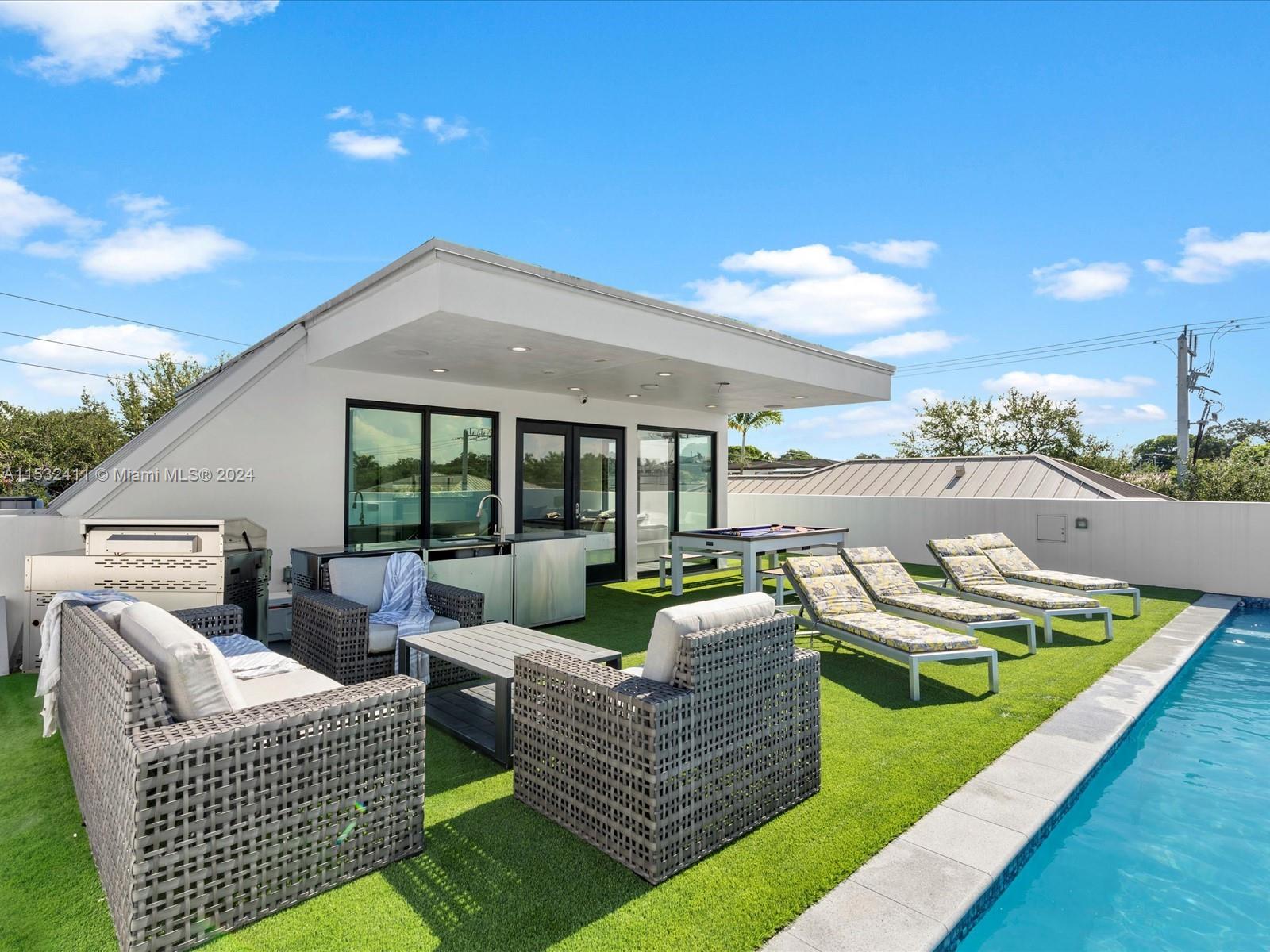 COLEE HAMMOCK - Residential