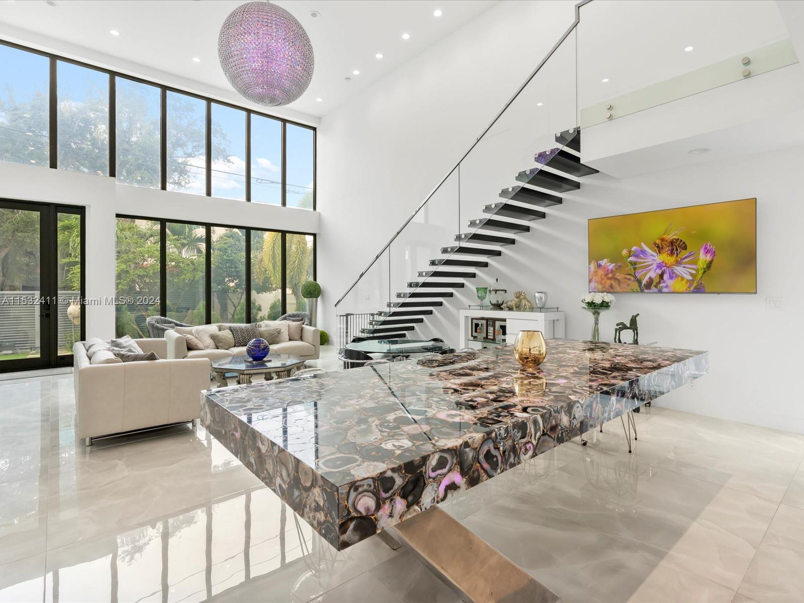 COLEE HAMMOCK - Residential