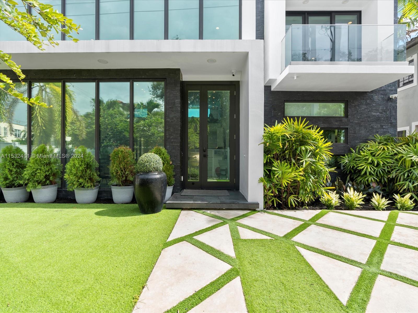 COLEE HAMMOCK - Residential