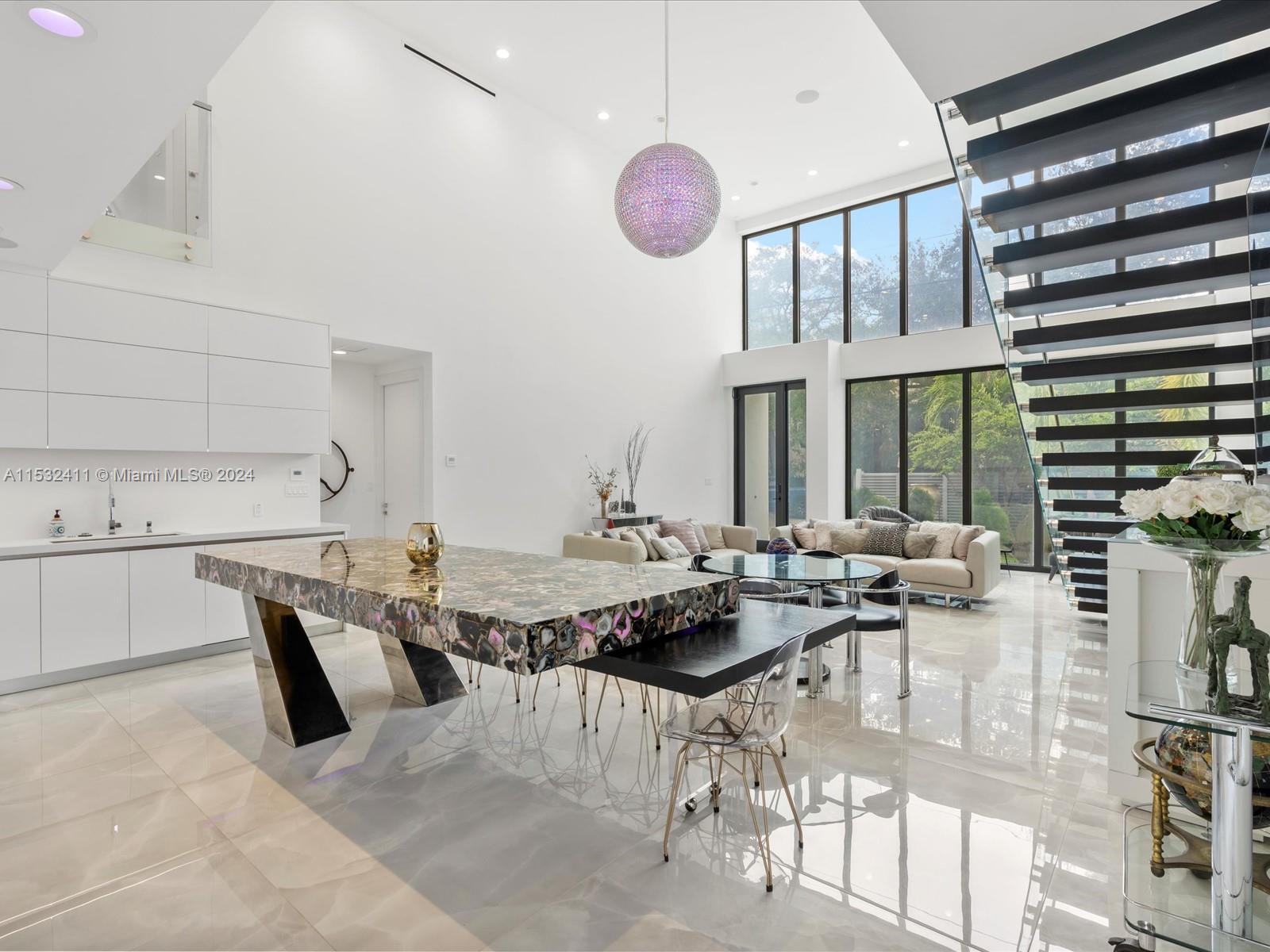 COLEE HAMMOCK - Residential