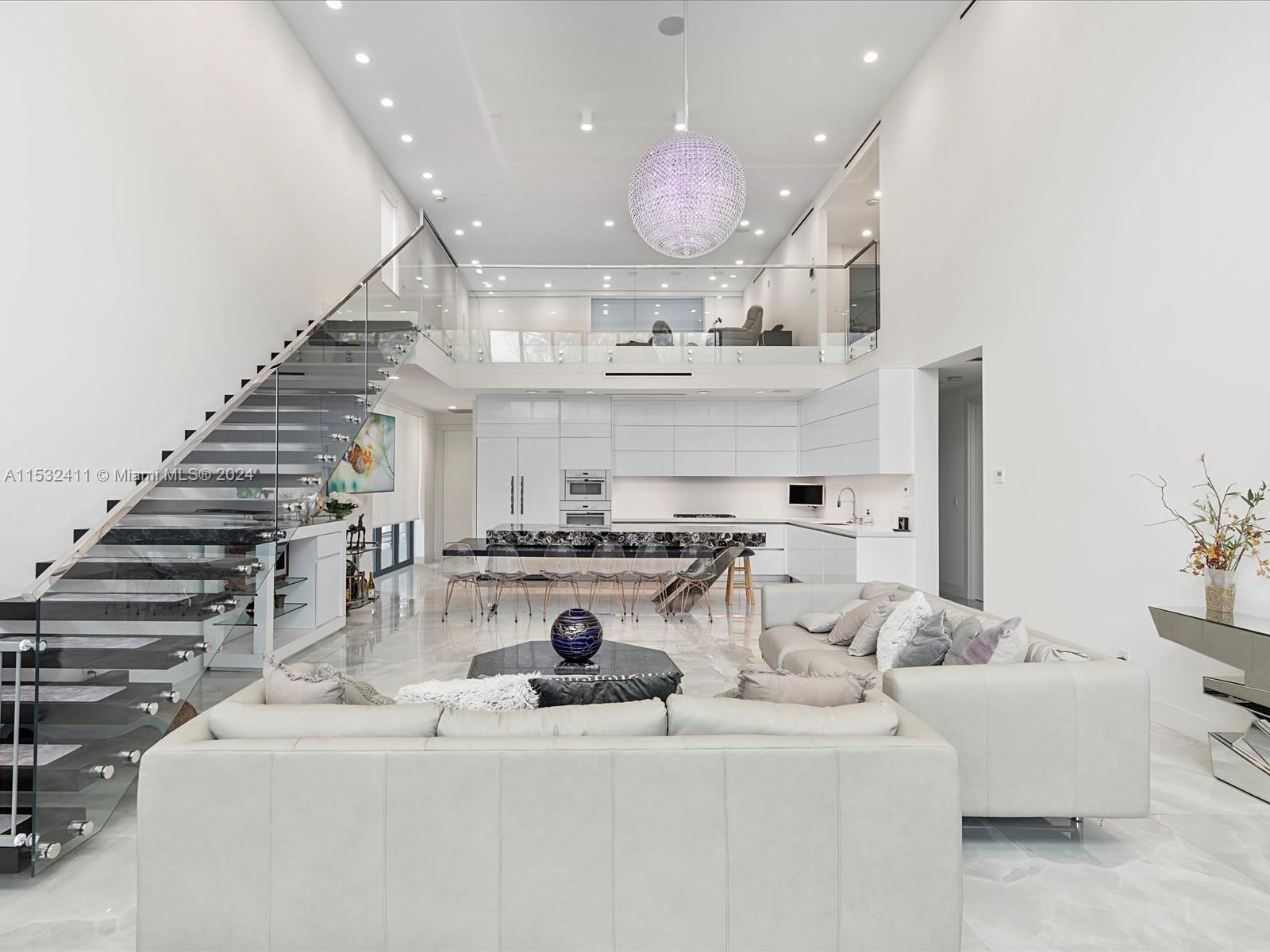 COLEE HAMMOCK - Residential