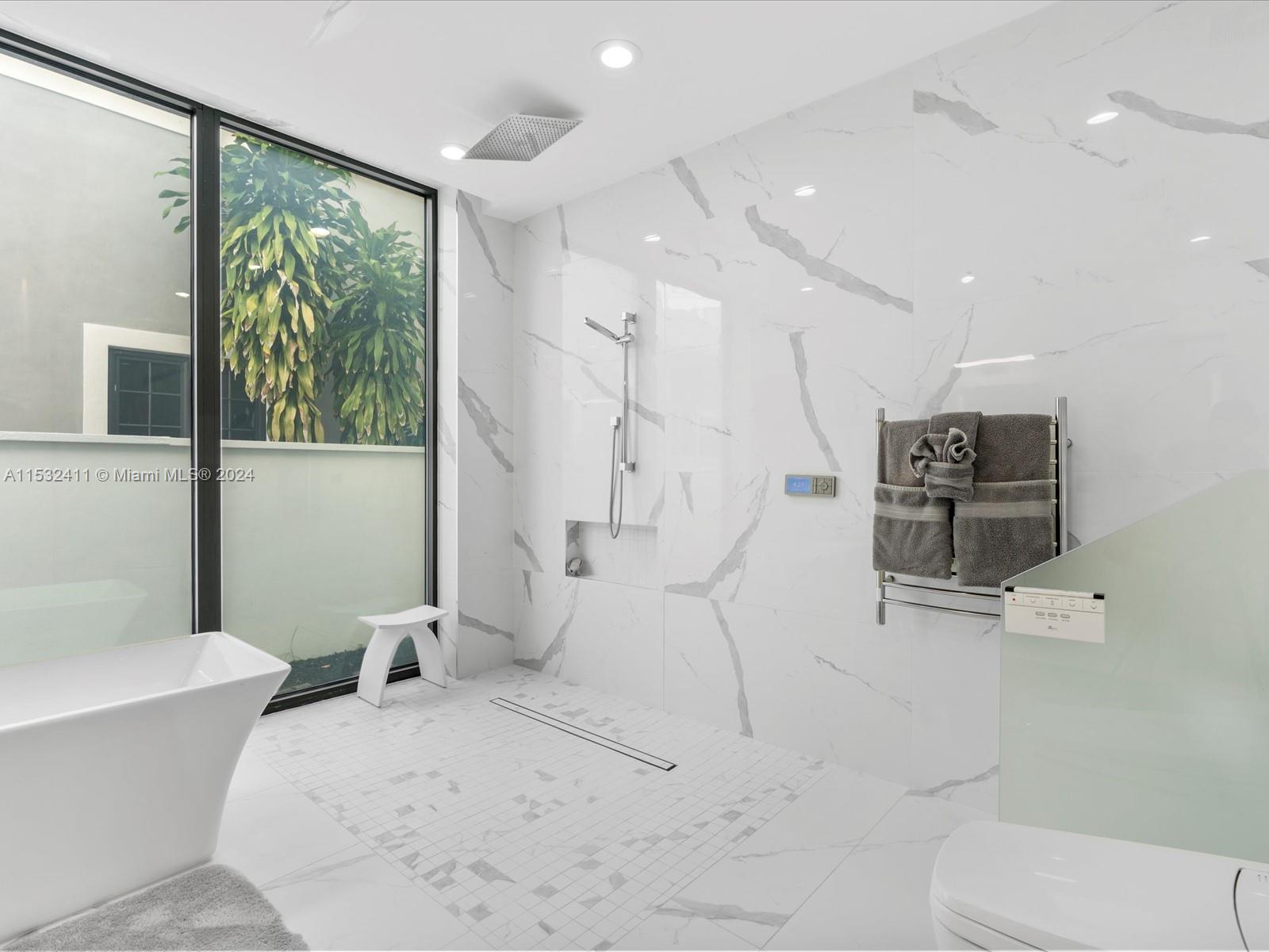 COLEE HAMMOCK - Residential