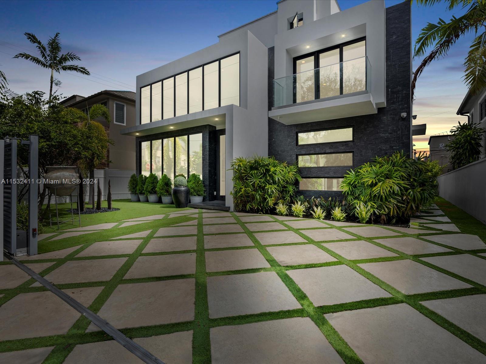 COLEE HAMMOCK - Residential