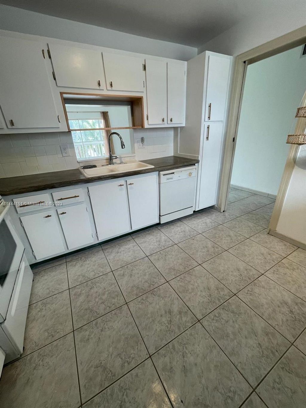 Photo of 232 NE 12 #402, Hallandale Beach, FL 33009 (MLS # A11444151)